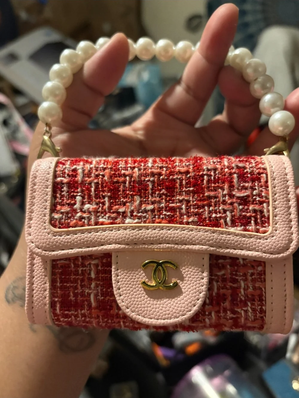 Pink and Red Tweed Compact Wallet/ Coin Purse With Pearl Strap